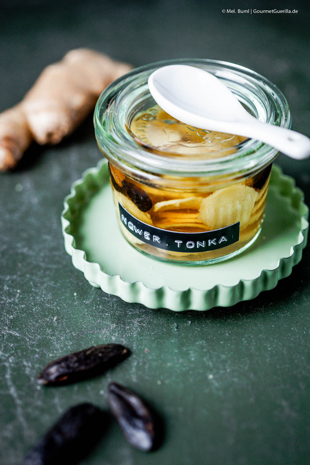 {Pickles} Quick, even pickled ginger pure, with chili, orange or tonka beans | GourmetGuerilla.com